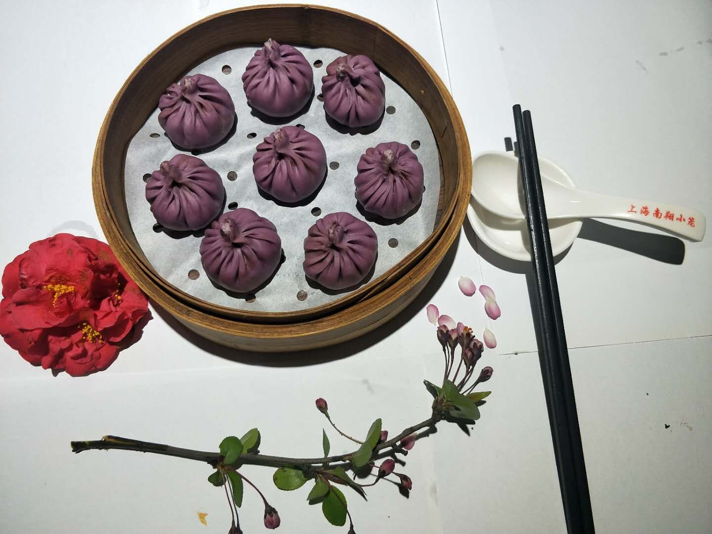 彩色小笼